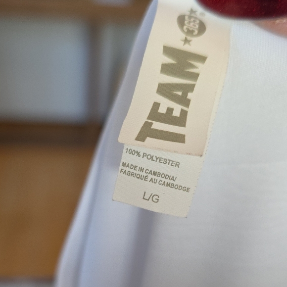 One Piece Anime White Graphic T-Shirt - Picture 2 of 2